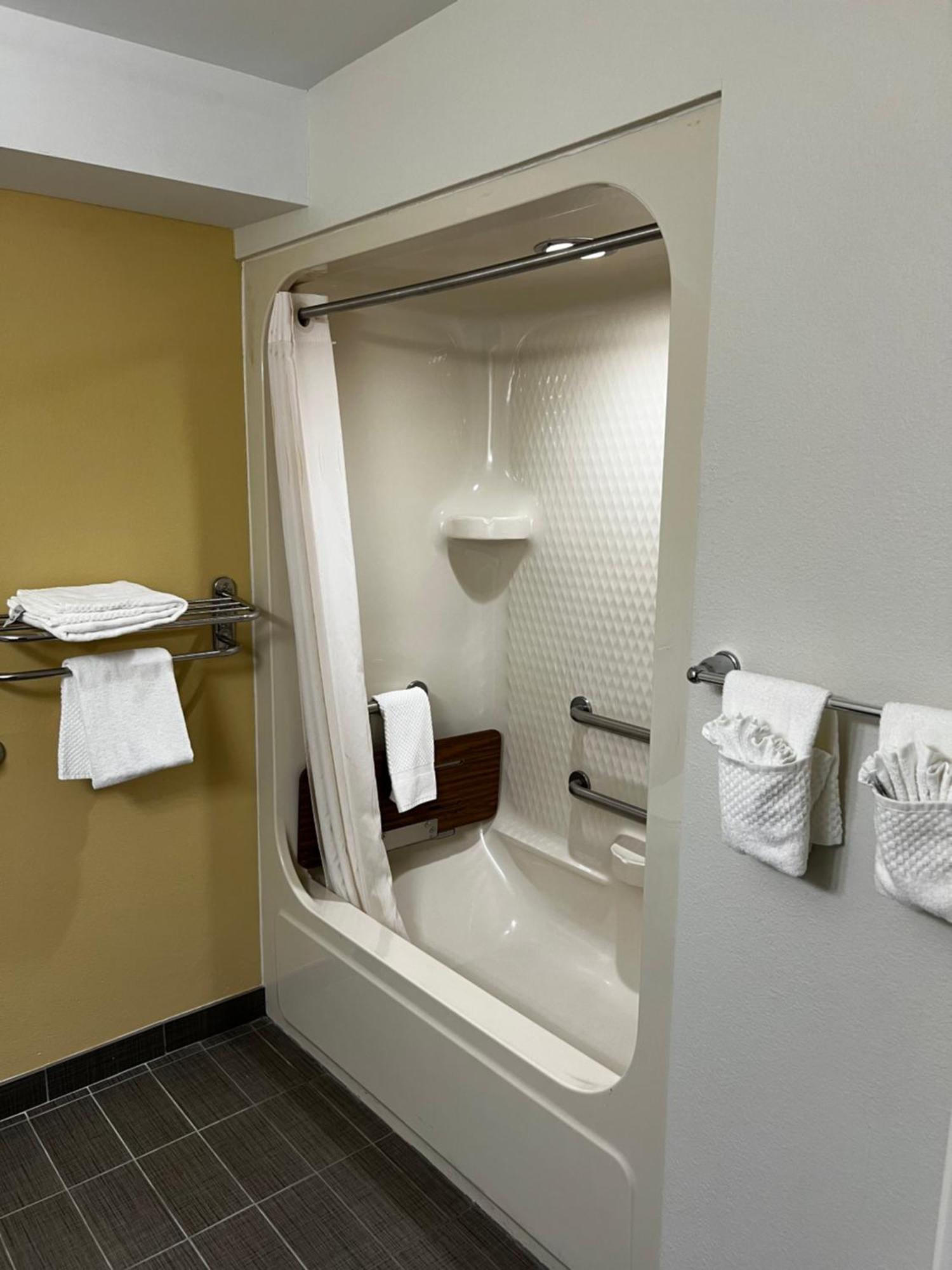 Sleep Inn Tinley Park I-80 Near Amphitheatre-Convention Center Ngoại thất bức ảnh